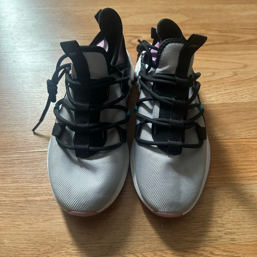Fabletics Women's Black and Gray Athletic Shoes